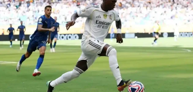 مهاجم ريال مدريد يوضح كيف أفادته نصيحة كريستيانو رونالدو في تعزيز أدائه