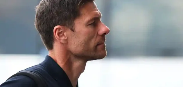 ريال مدريد يمنح تشابي ألونسو حرية كاملة في اختيار التشكيلة