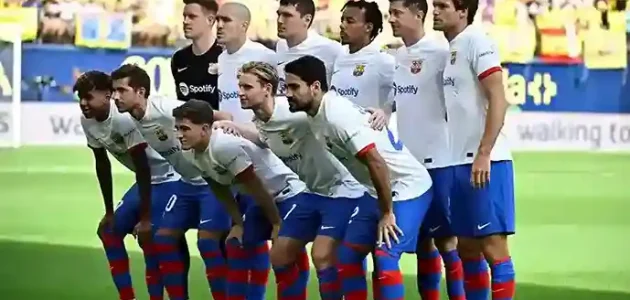 لاعب برشلونة السابق ظهر أثناء تدريباته في مقر النادي